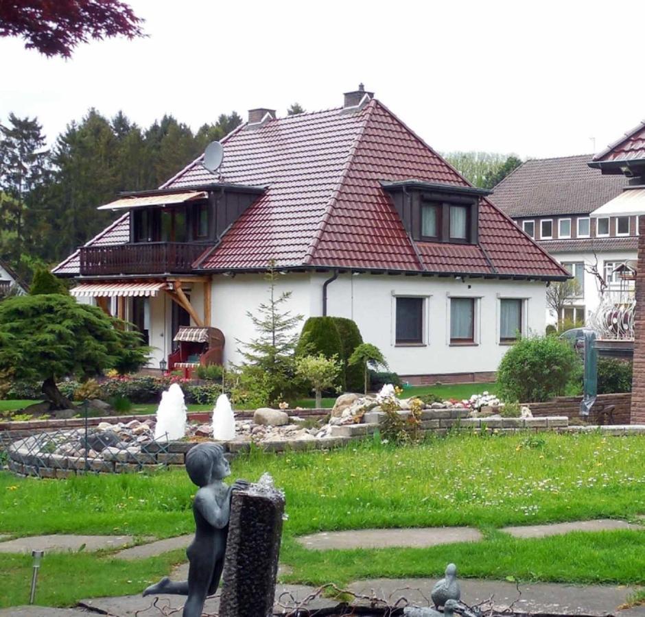 Ferienwohnungen Am Hufelandbad บัดเพอร์ทอนท์ ภายนอก รูปภาพ